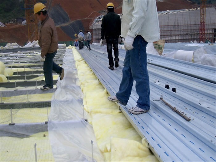 扬中安吉县体育馆网架